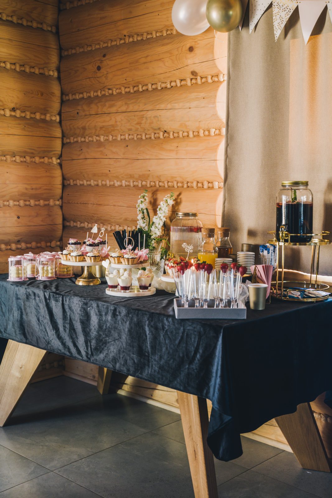 Dom Złoty Groń Istebna – idealny na panieński z jacuzzi i zabawą